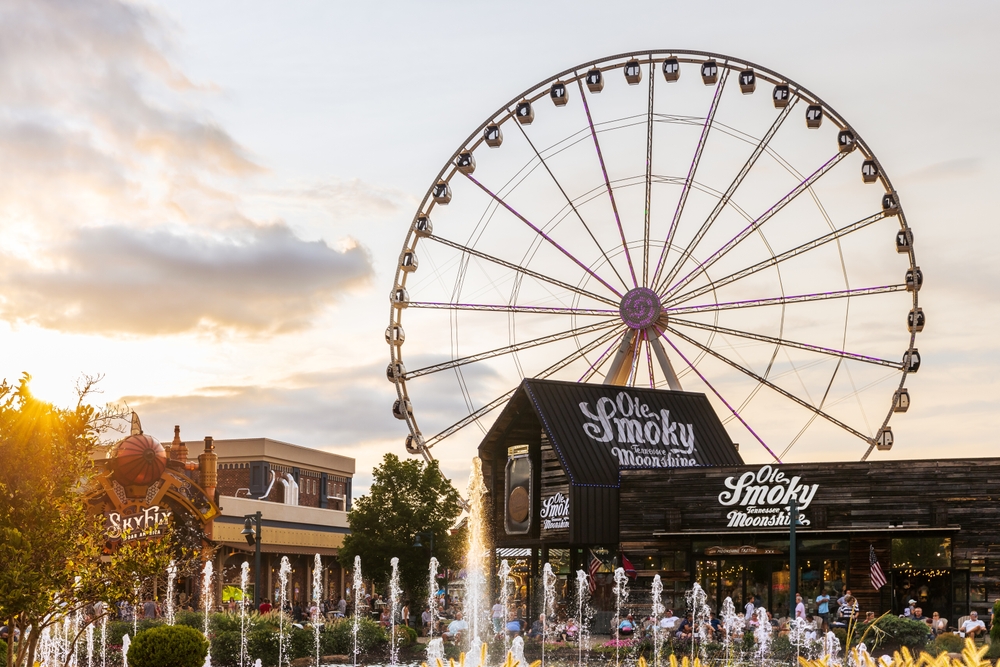 Military discount Pigeon Forge cabins